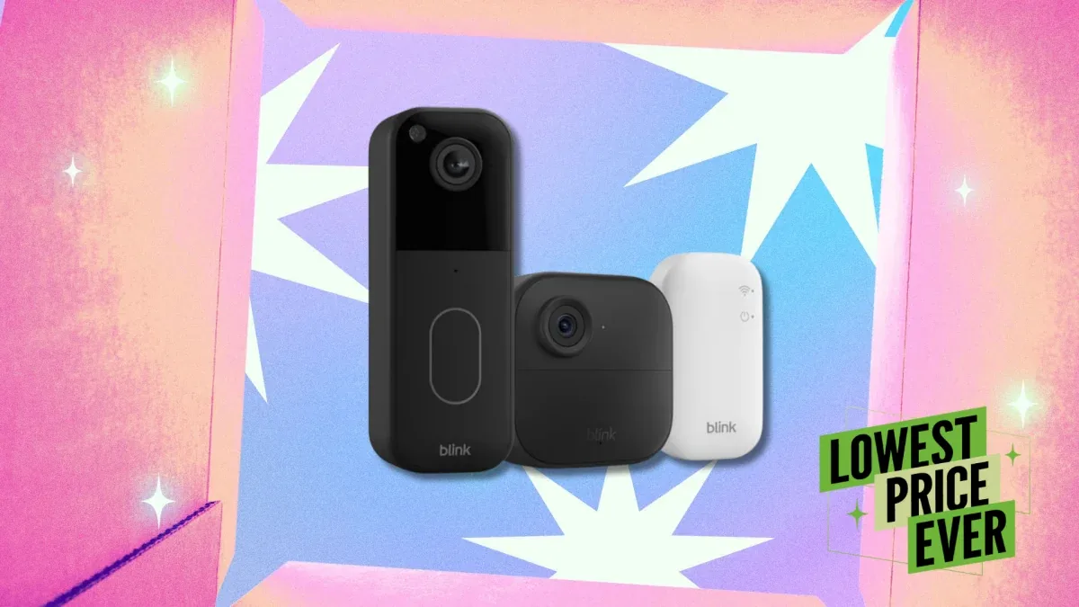 Editorial WebP cover showing a compact home security camera bundle