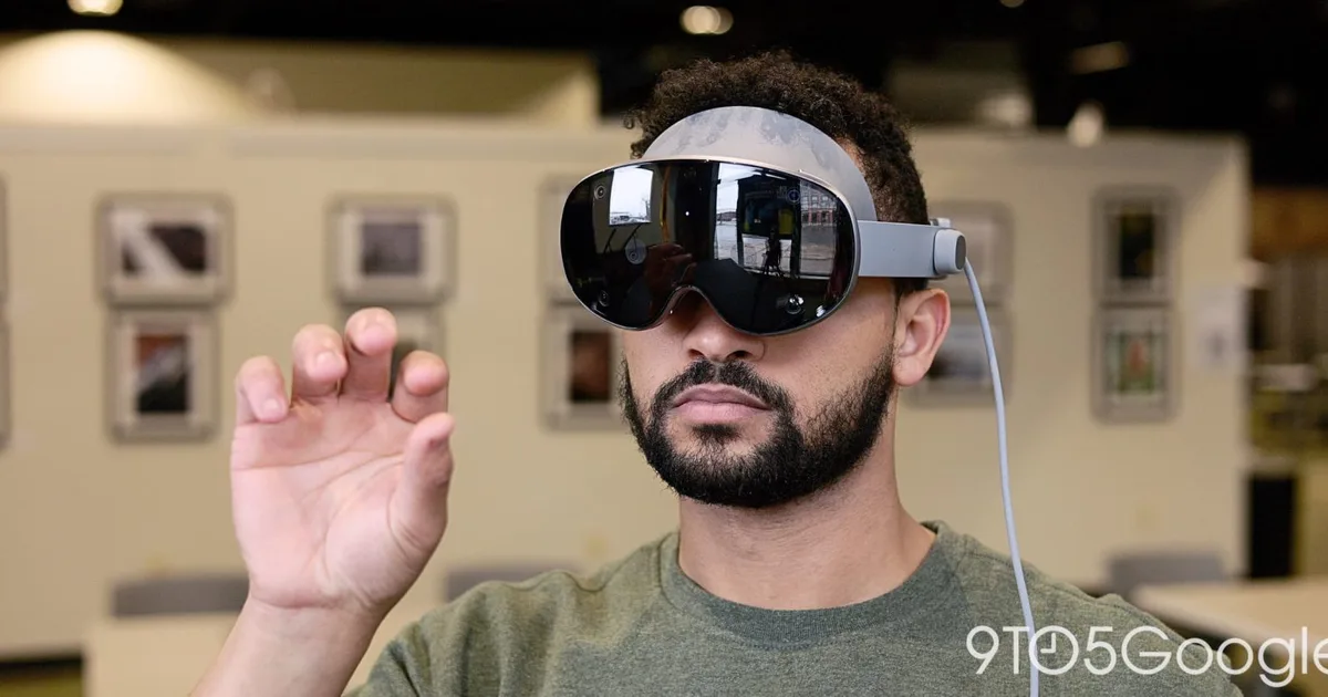 Samsung Galaxy XR headset shown in UK preorder coverage