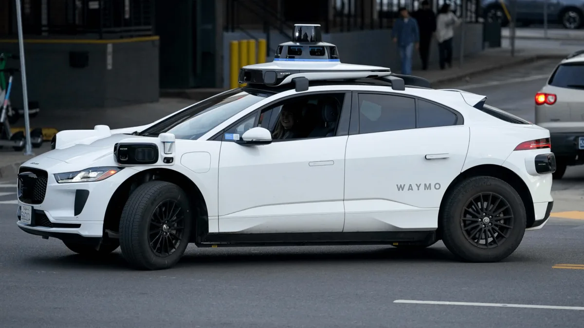 Human-Eye Inspired Sensors Could Help Self-Driving Cars Handle Messy Roads