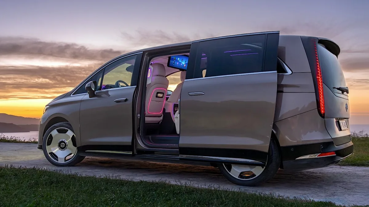 Mercedes-Benz VLE 300 electric luxury van with spacious passenger cabin