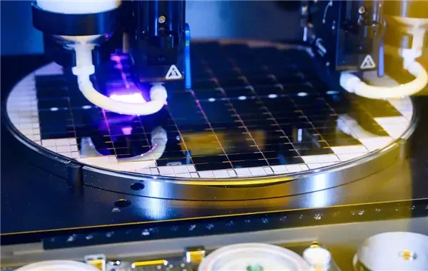 TSMC Foundry Share Leaves Rivals Fighting For AI Chip Volume