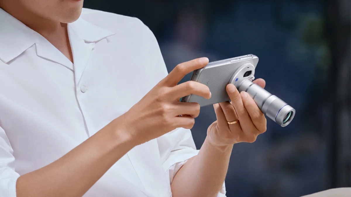 Vivo X Fold6 Camera Leak Makes The Foldable Zoom Race Feel Serious