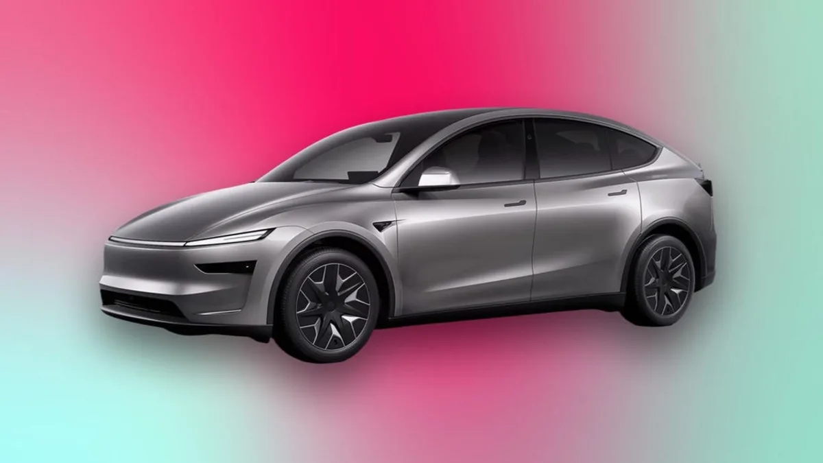 Tesla Model Y L long wheelbase third row cabin concept